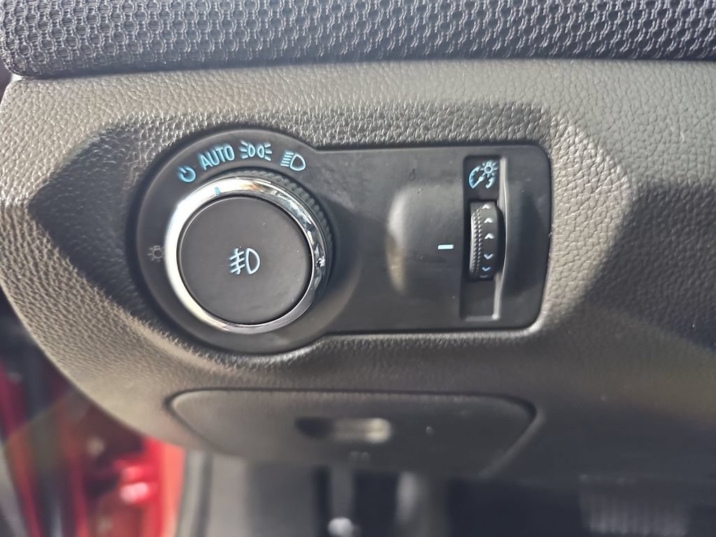 Used 2014 Chevrolet Cruze LTZ w/ RS Package FWD image 30