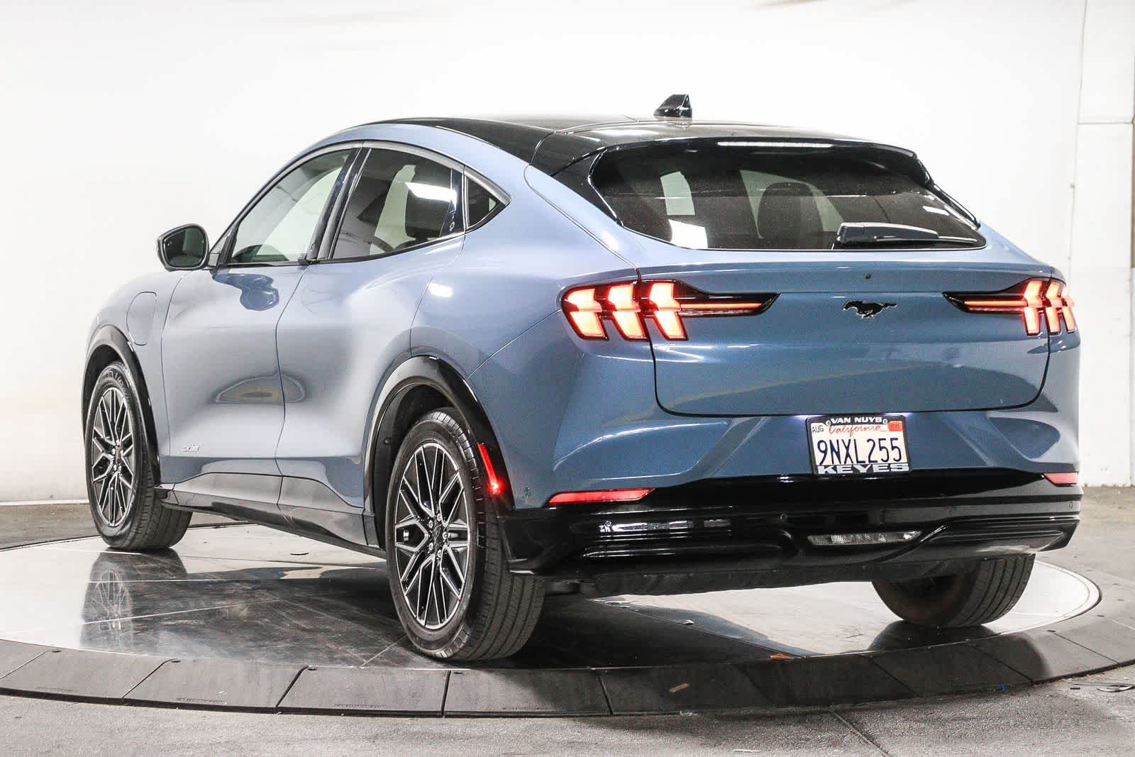 Used 2024 Ford Mustang Mach-E Premium RWD image 2