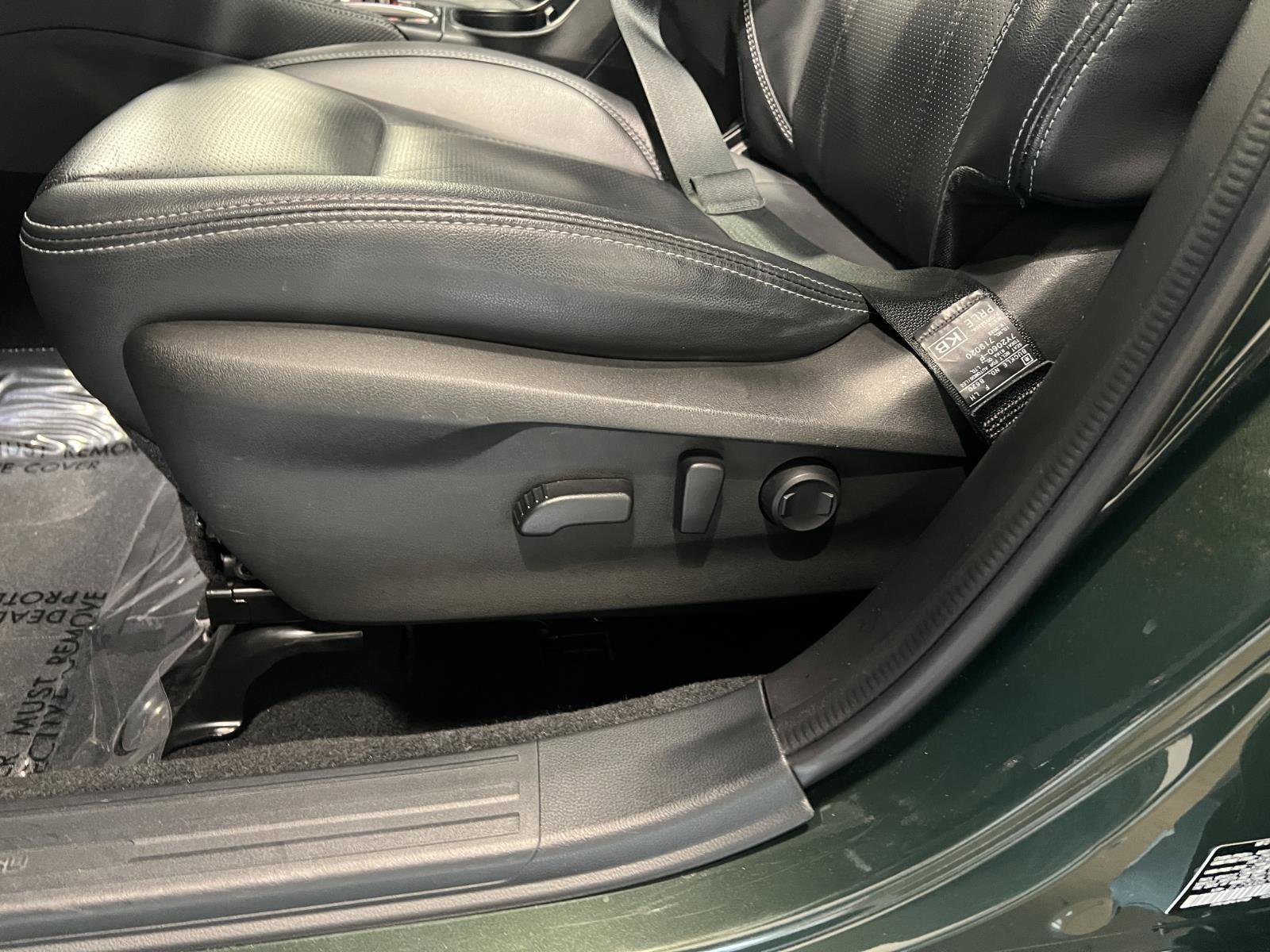 Used 2023 Subaru Forester Touring image 25