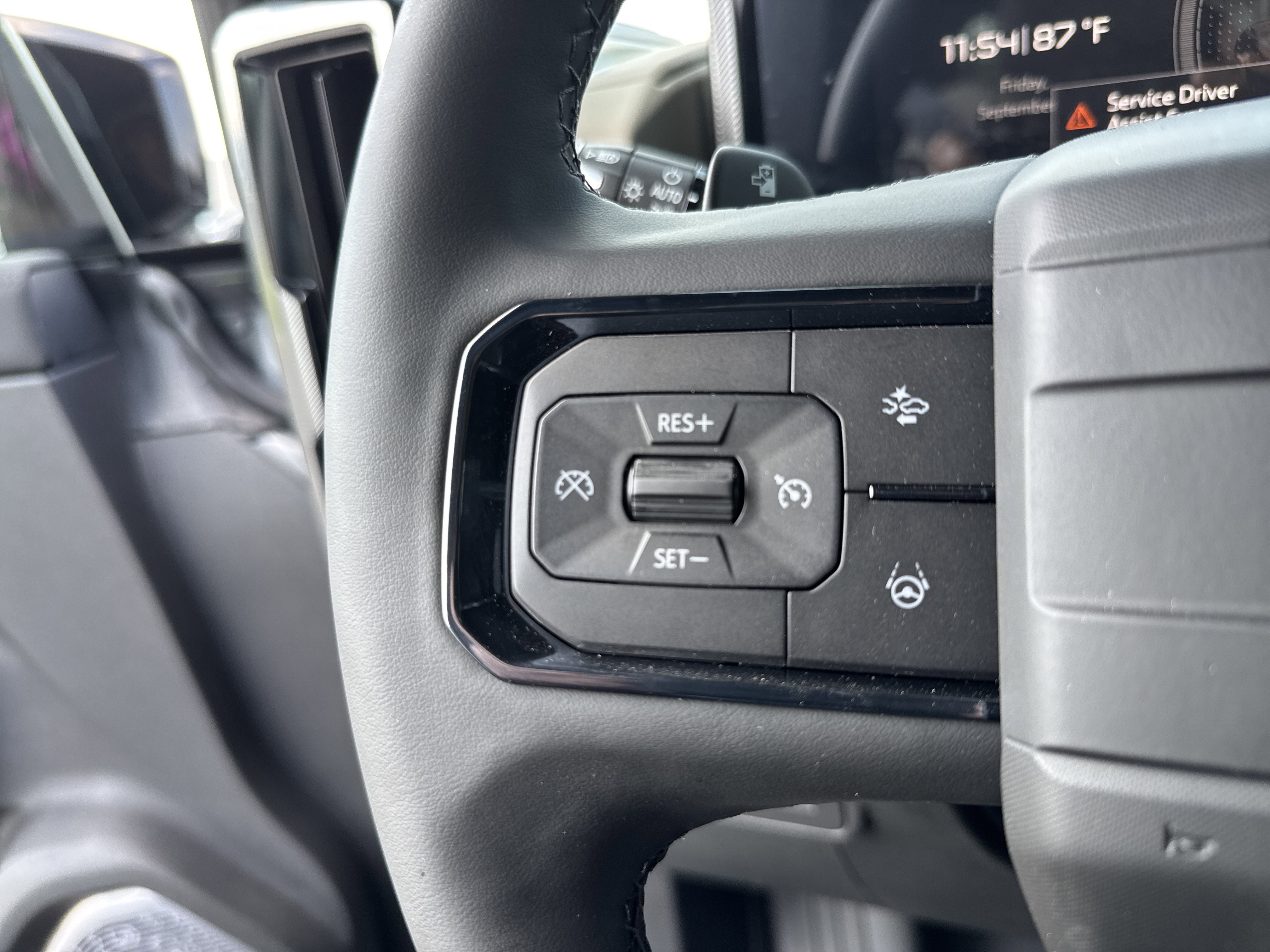 New 2026 GMC Hummer EV 4x4 Crew Cab image 19