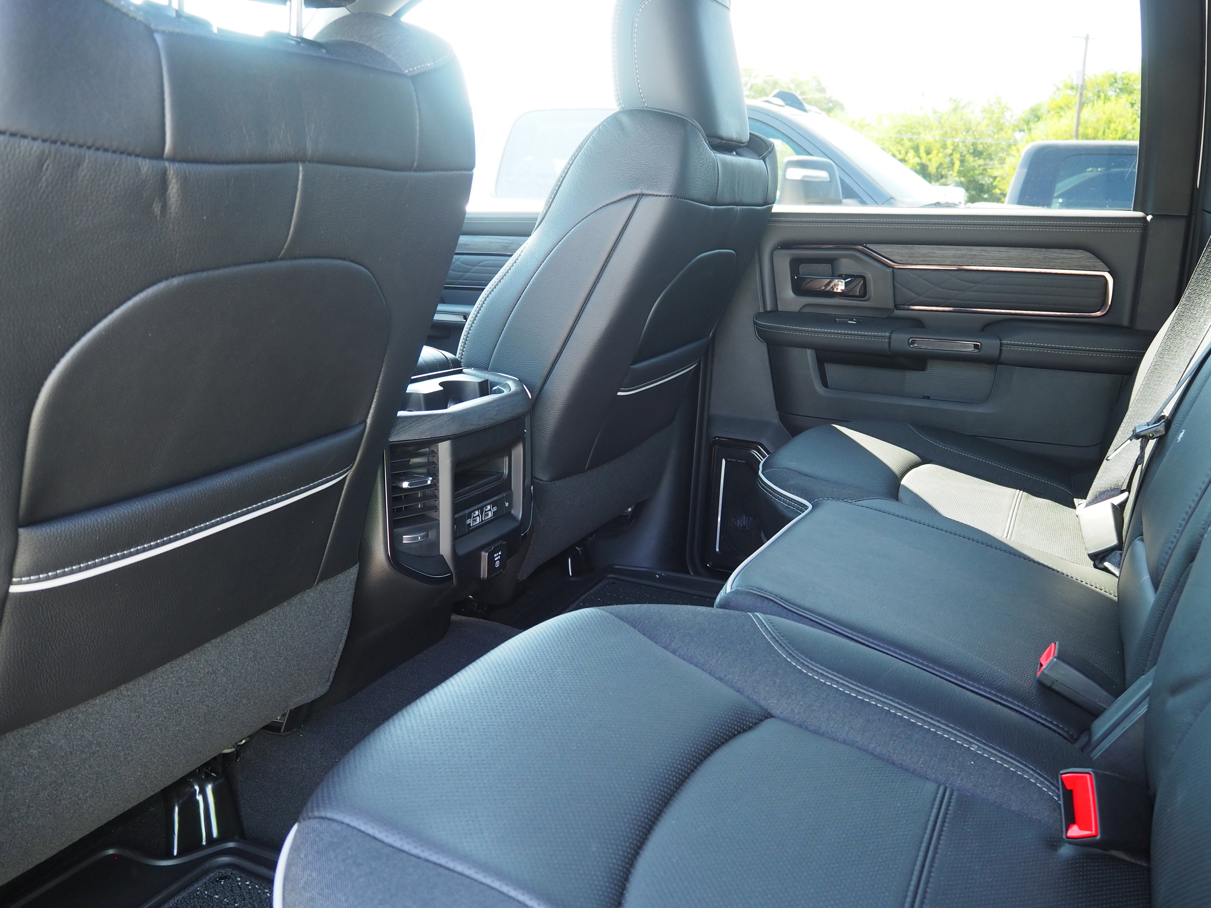 New 2026 RAM 2500 Limited image 13