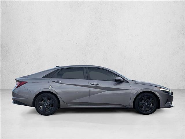 Used 2021 Hyundai Elantra SEL w/ Cargo Package image 4