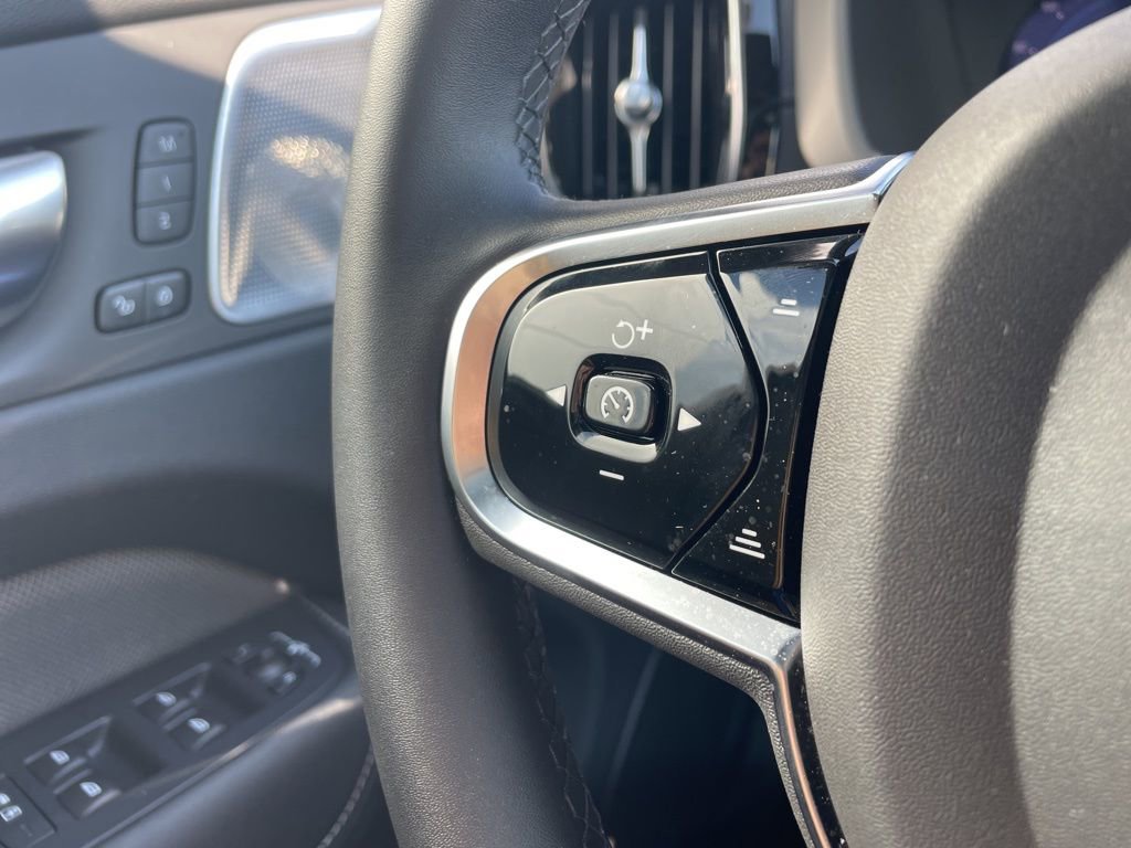 Certified 2024 Volvo XC60 T8 Polestar image 39