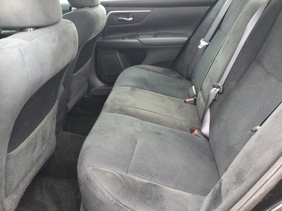 Used 2015 Nissan Altima 2.5 SV w/ Convenience Package FWD image 24