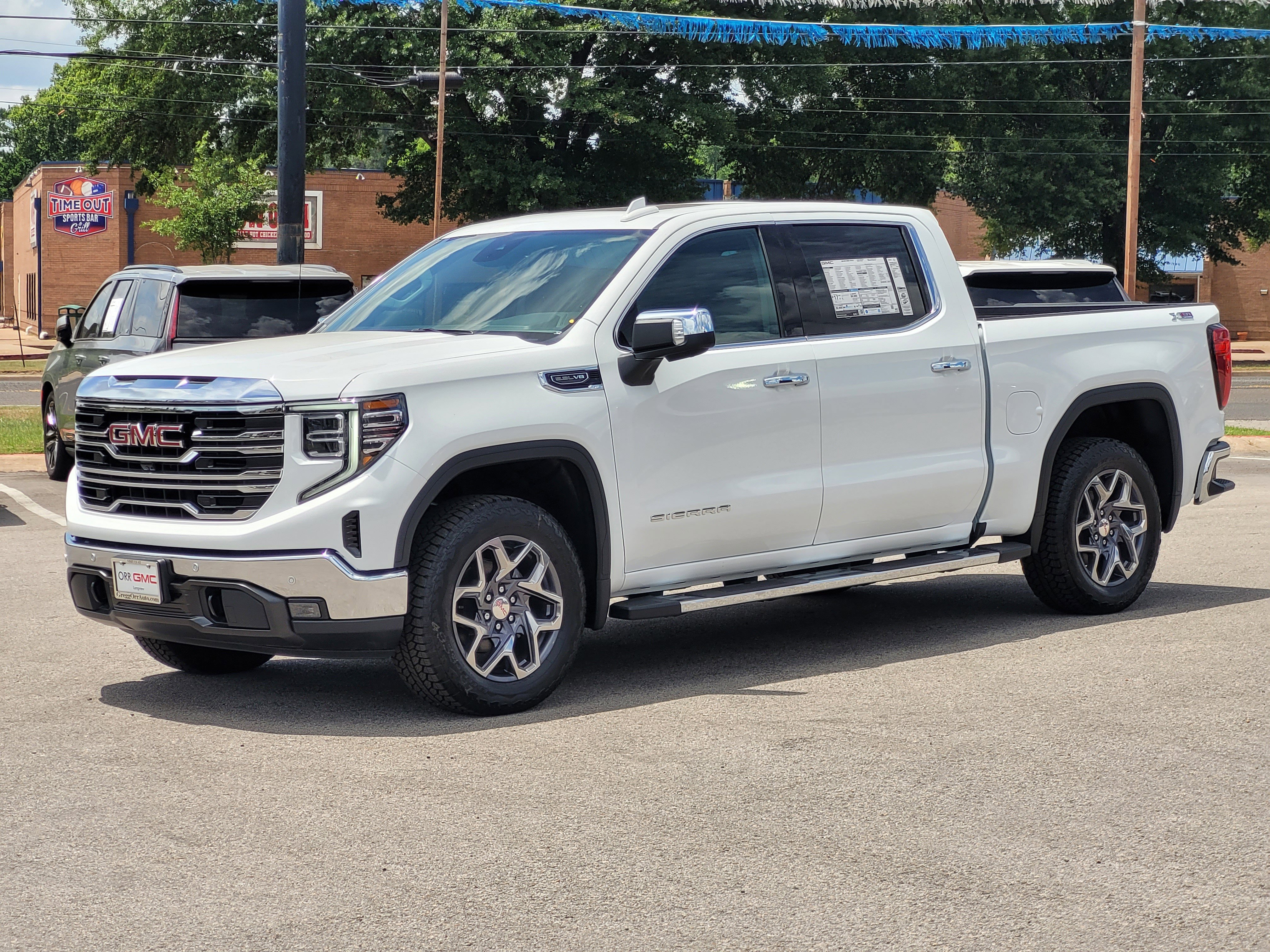 New 2026 GMC Sierra 1500 SLT w/ SLT Premium Plus Package AWD/4WD image 3