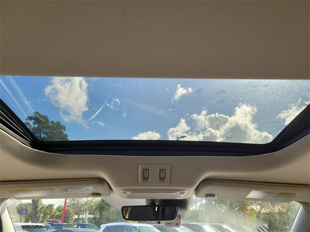 Used 2024 Nissan Murano Platinum w/ Cargo Package image 18