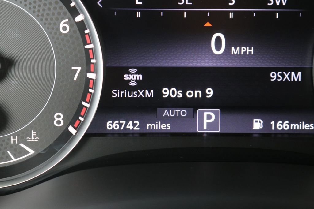 Used 2024 Nissan Armada SL image 60