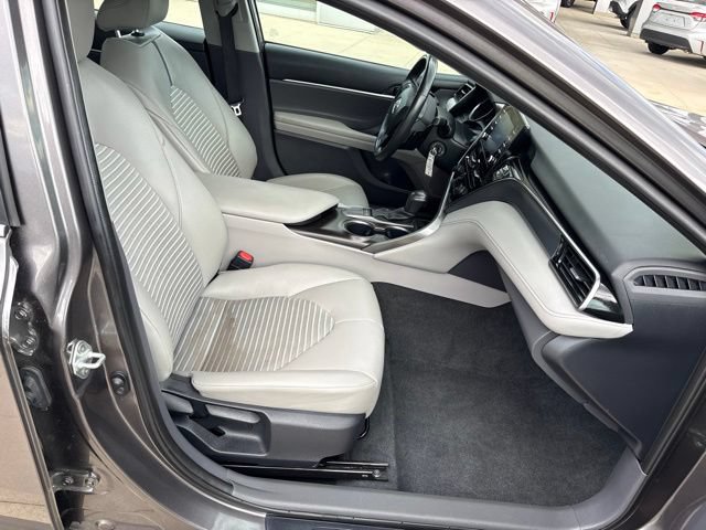 Used 2024 Toyota Camry SE FWD image 30