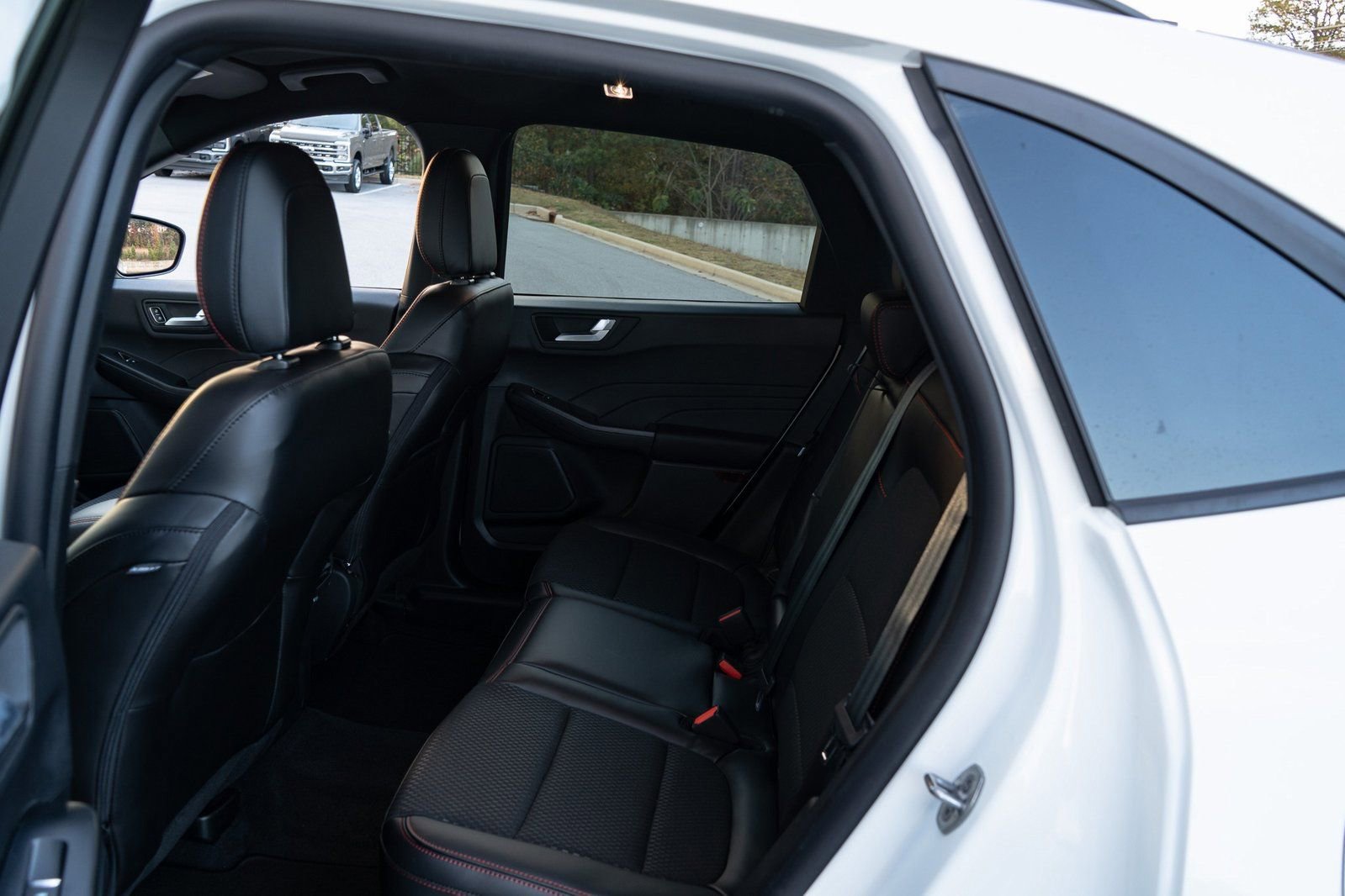 New 2026 Ford Escape ST-Line w/ Tech Pack #1 FWD image 18