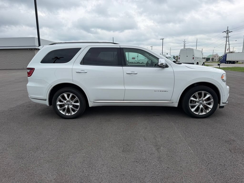 Used 2019 Dodge Durango Citadel w/ Technology Group AWD/4WD image 4