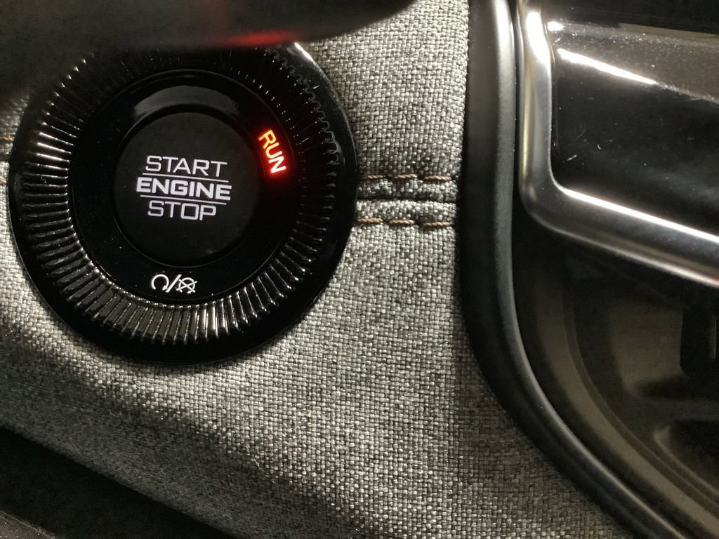 Used 2023 Jeep Compass Latitude AWD/4WD image 32