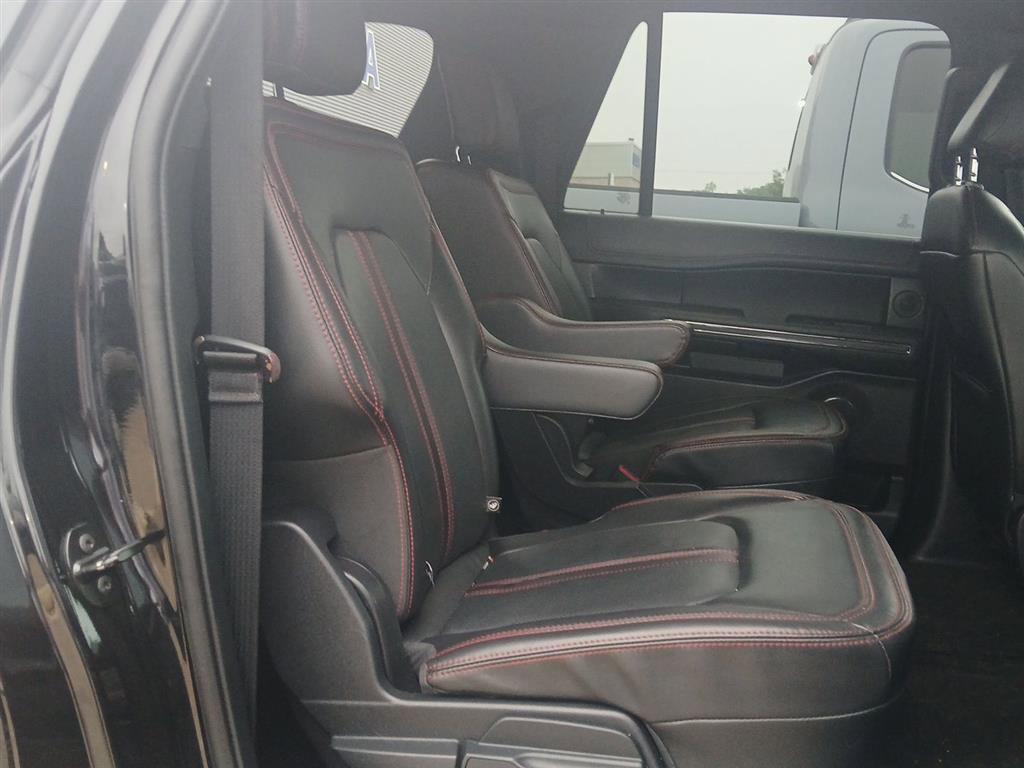 Used 2022 Ford Expedition Max Limited AWD/4WD image 12