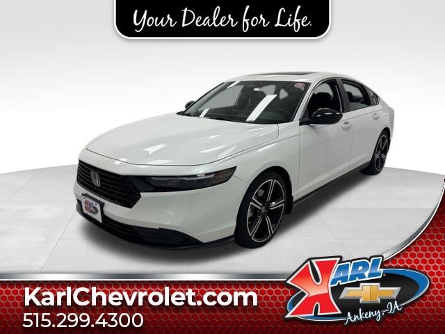 Used 2023 Honda Accord Sport image 1