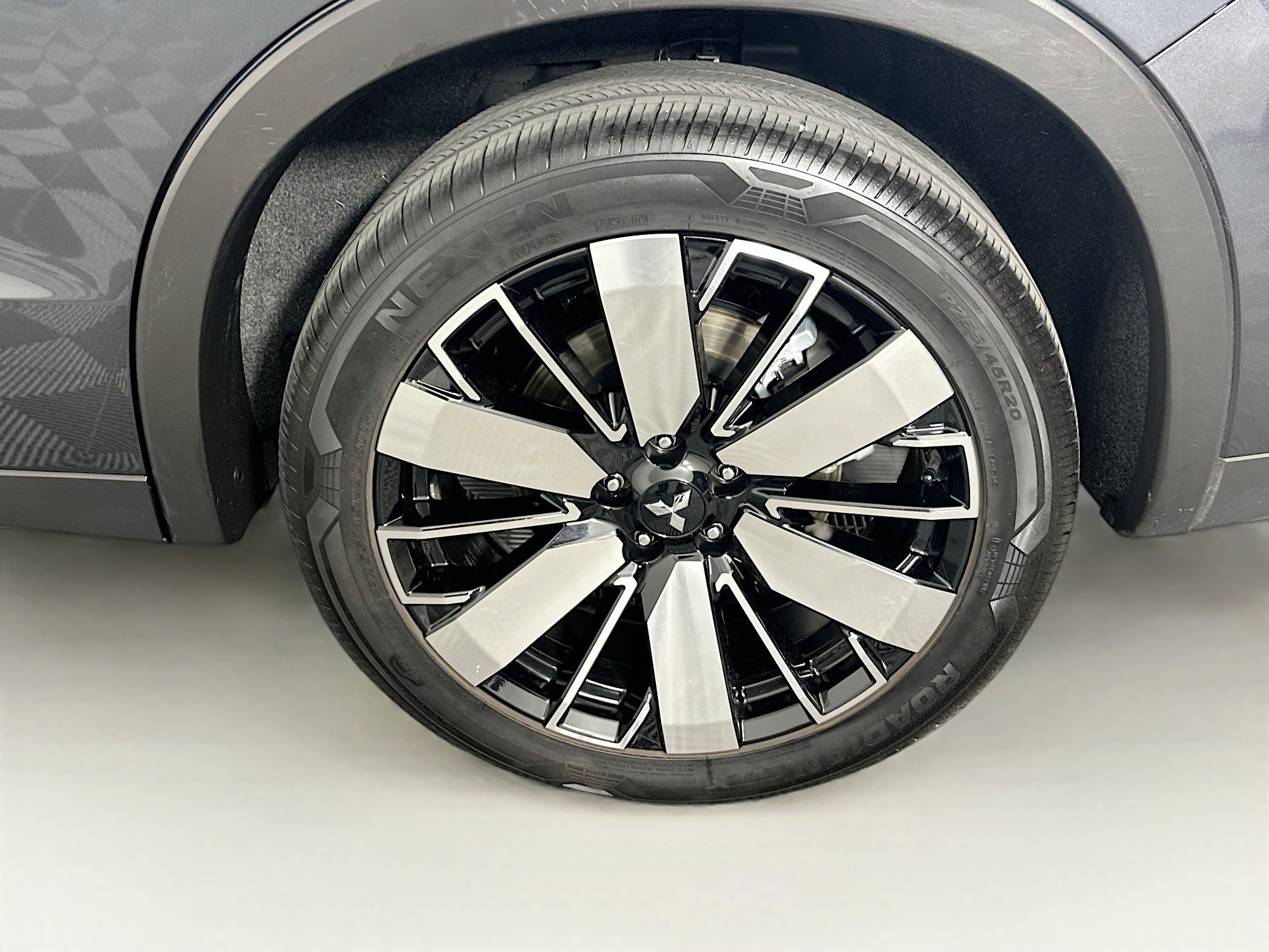 Used 2025 Mitsubishi Outlander SE AWD/4WD image 11