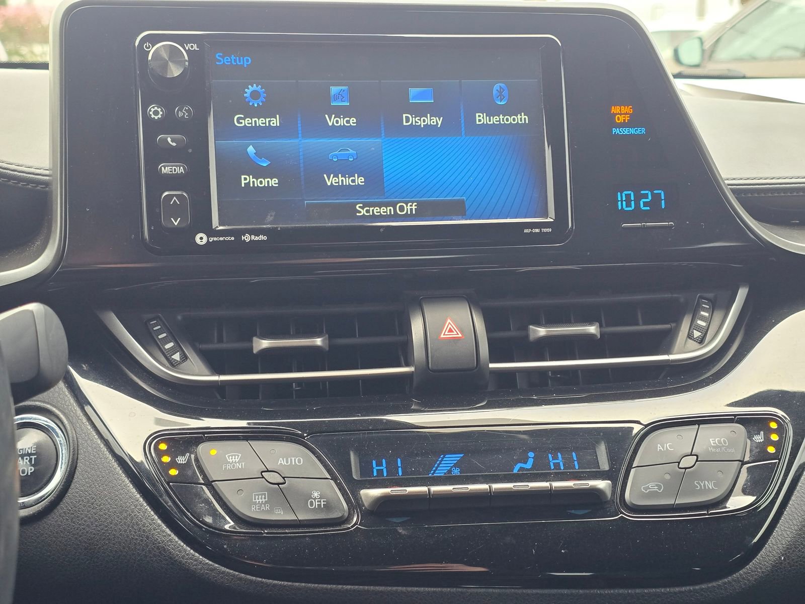 Used 2018 Toyota C-HR XLE image 25