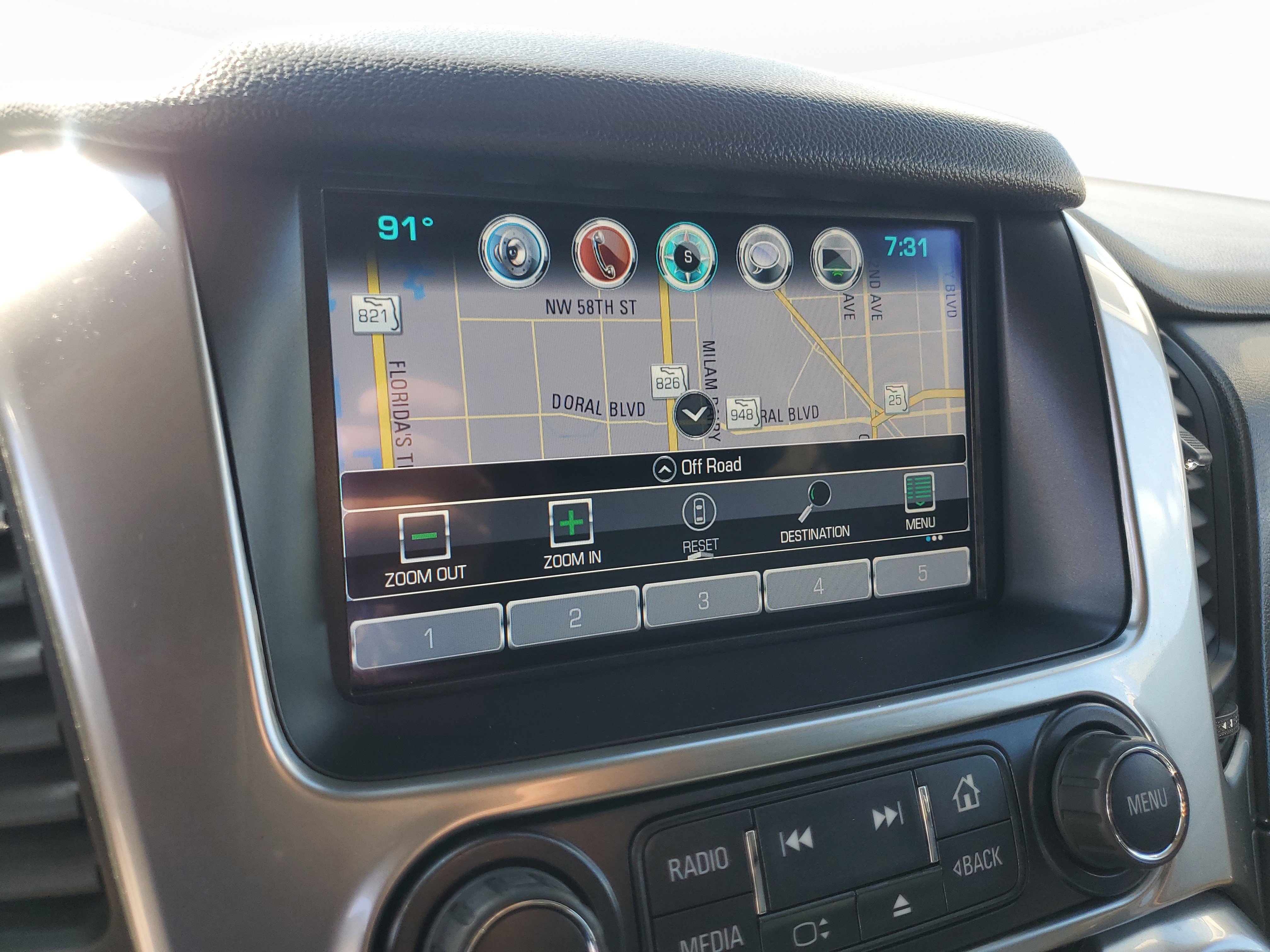 Used 2020 Chevrolet Suburban Premier w/ Max Trailering Package image 25