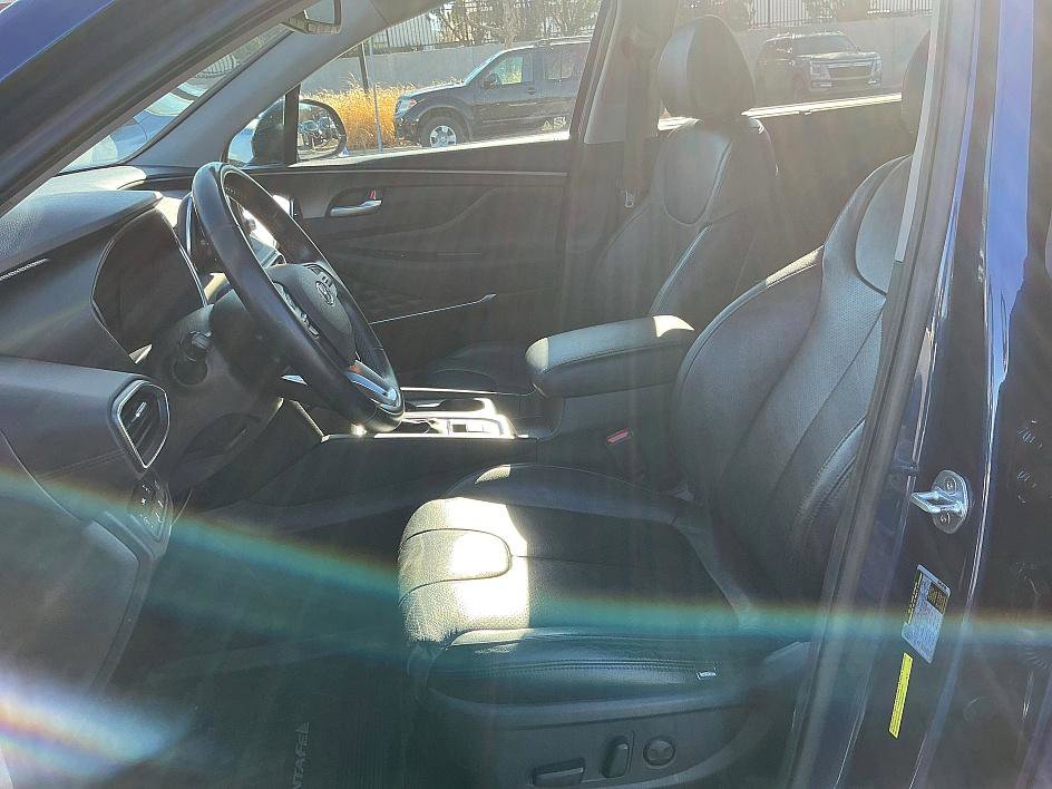 Used 2020 Hyundai Santa Fe SEL w/ Convenience Package image 12