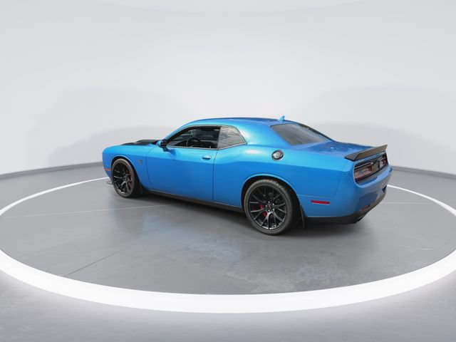 Used 2015 Dodge Challenger SRT Hellcat RWD image 6