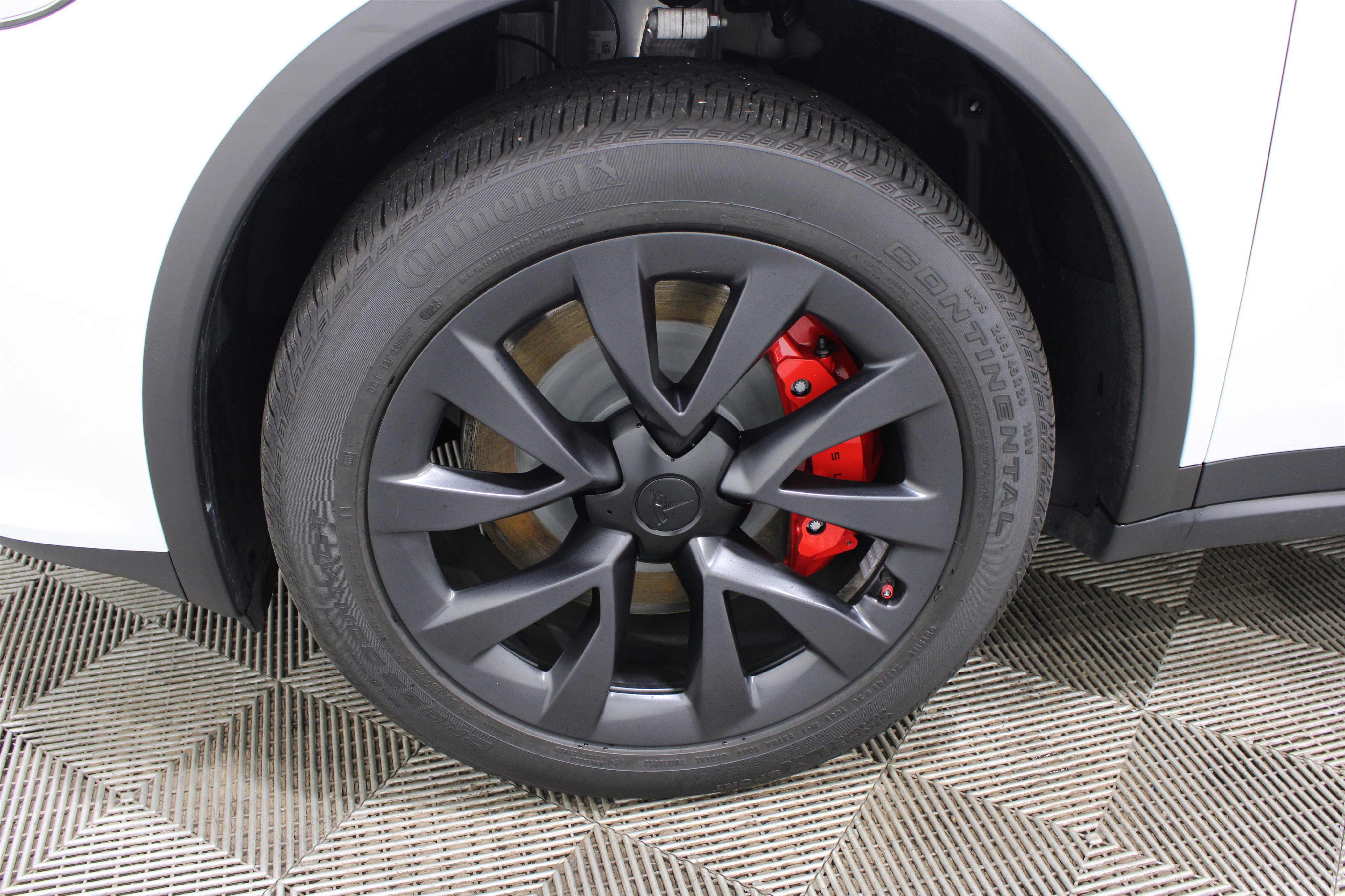 Used 2024 Tesla Model X Plaid AWD/4WD image 33