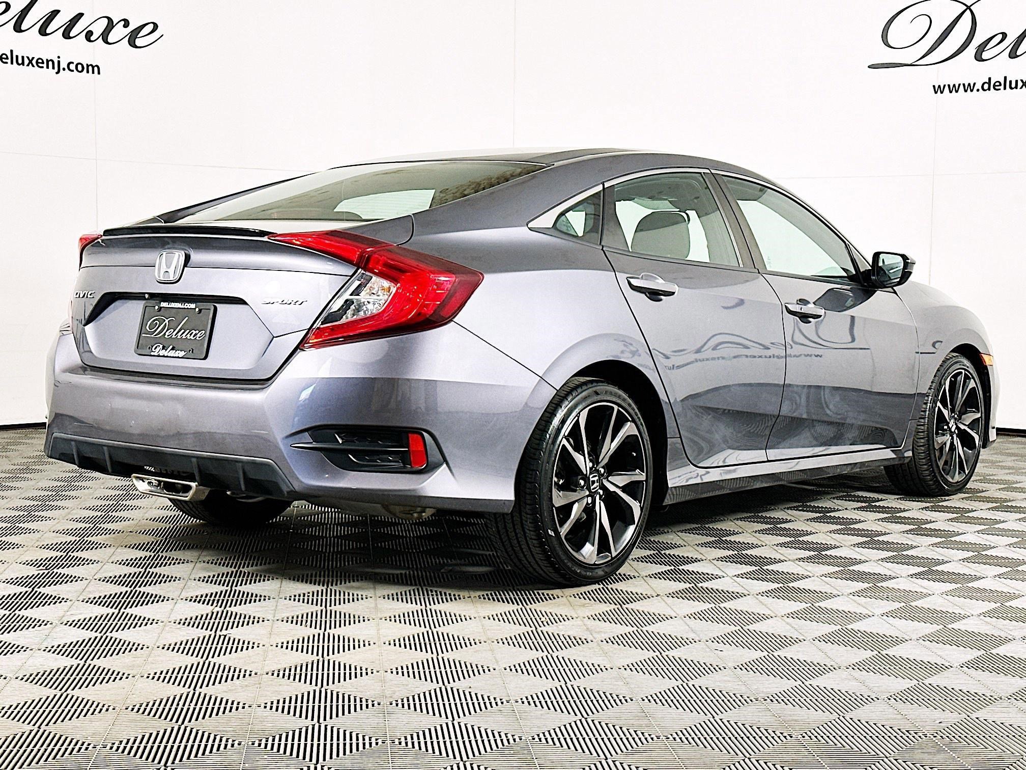 Used 2021 Honda Civic Sport image 6