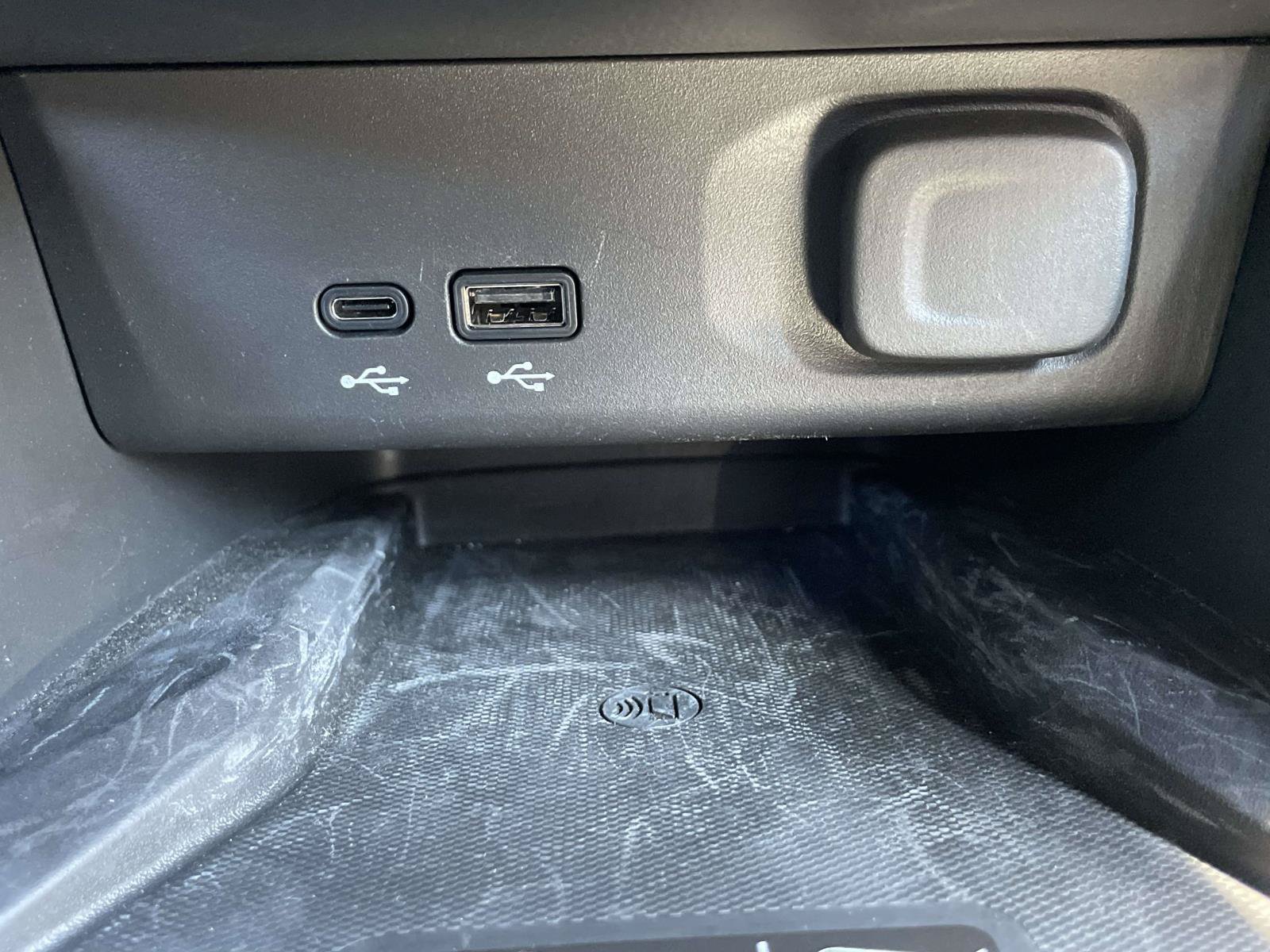 Used 2024 Buick Envista Sport Touring w/ Convenience I Package FWD image 29