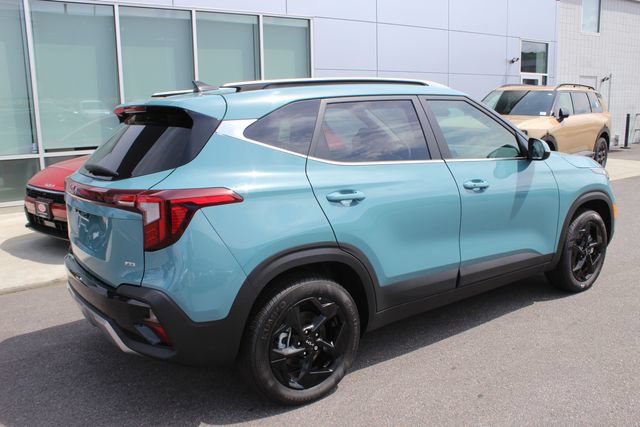 Certified 2026 Kia Seltos EX AWD/4WD image 30