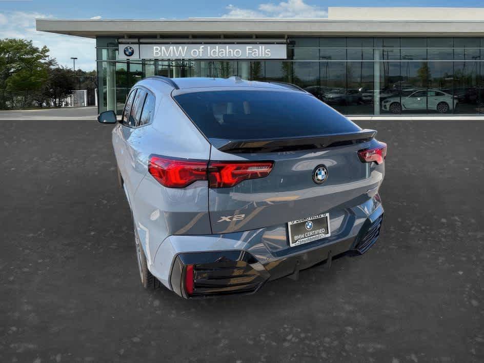 Certified 2026 BMW X2 xDrive28i AWD/4WD image 4
