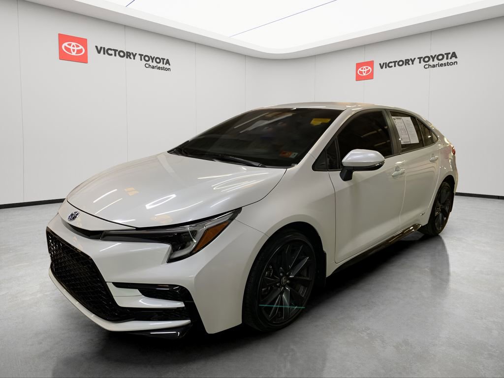 Used 2024 Toyota Corolla SE