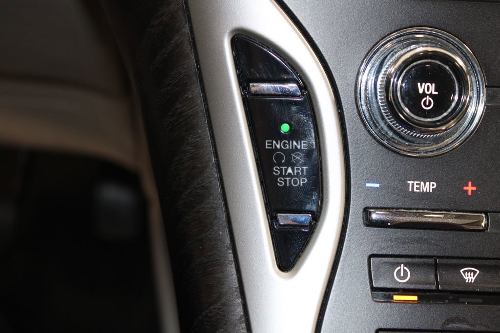 Used 2020 Lincoln Nautilus Reserve w/ Equipment Group 201A image 29