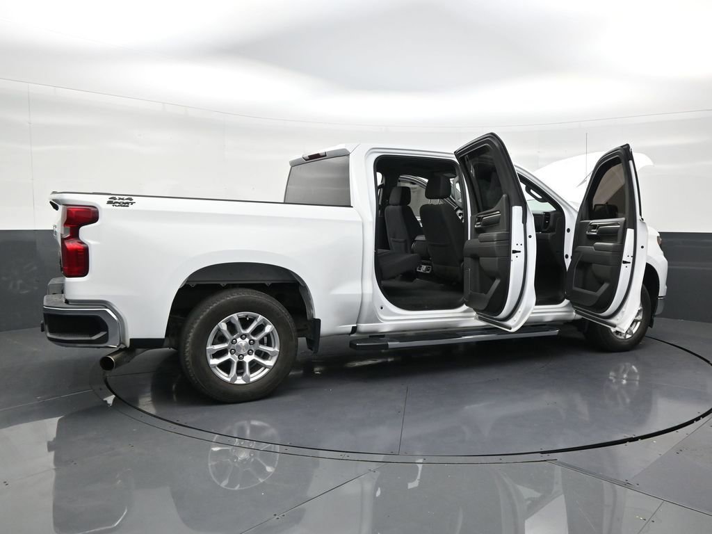 Used 2022 Chevrolet Silverado 1500 LT image 27