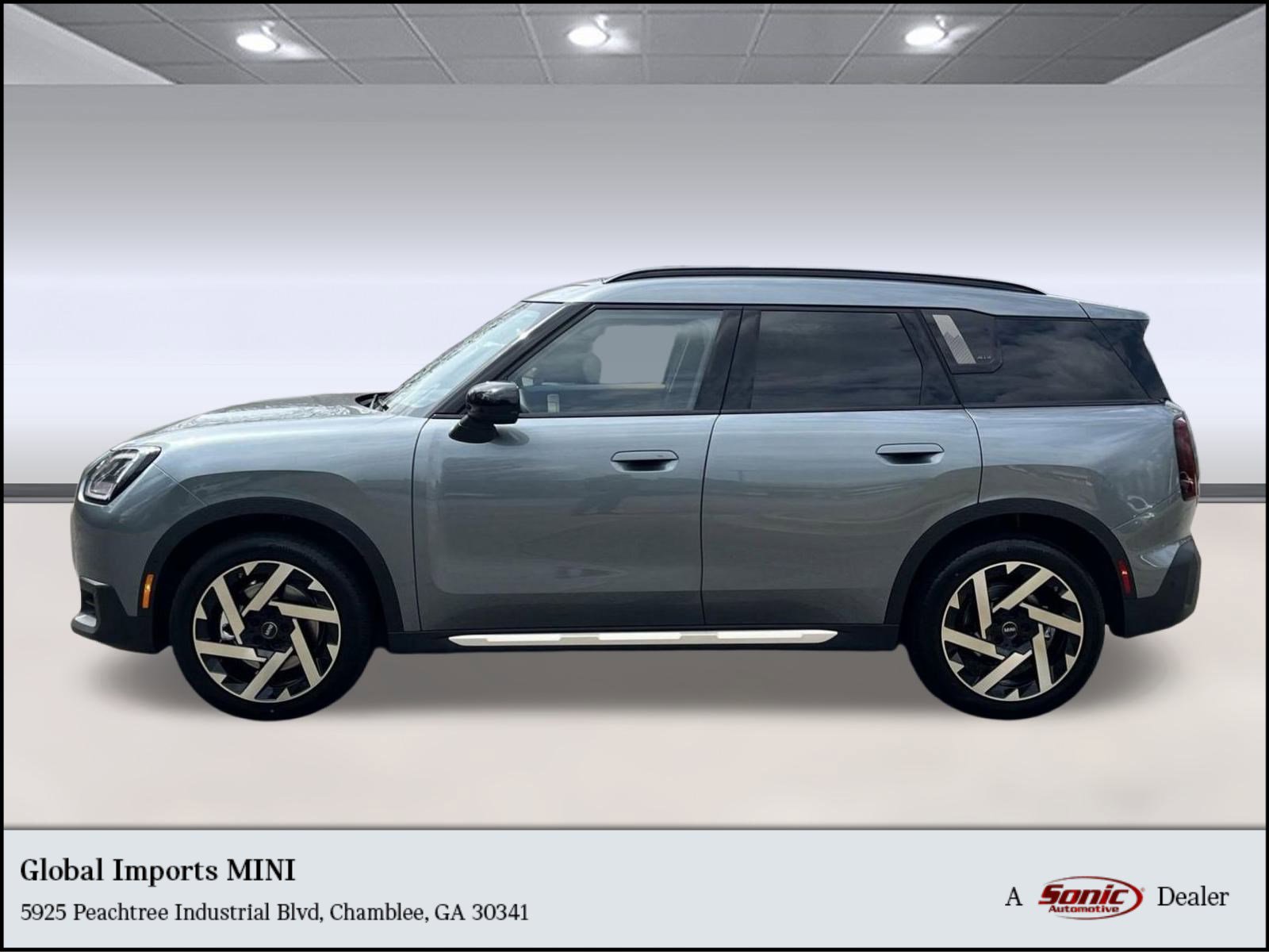 Used 2025 MINI Cooper Countryman S w/ Comfort Package Max image 1