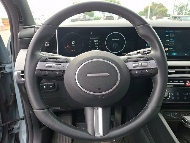 Used 2025 Hyundai Santa Cruz Limited AWD/4WD image 14