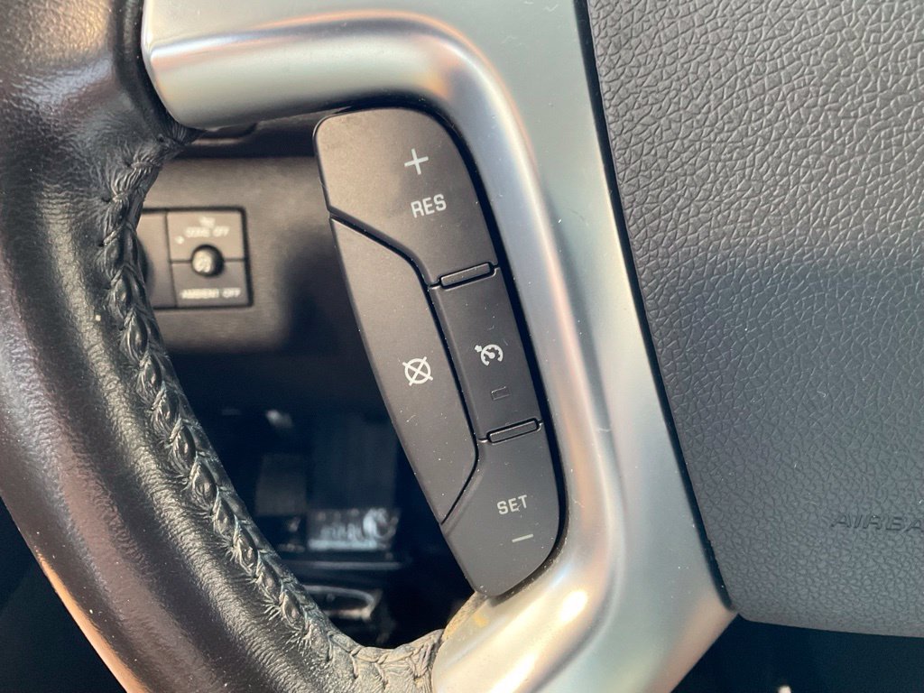 Used 2016 Chevrolet Traverse LT w/ Style and Technology Package AWD/4WD image 12