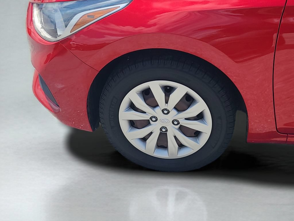 Used 2019 Hyundai Accent SE FWD image 22