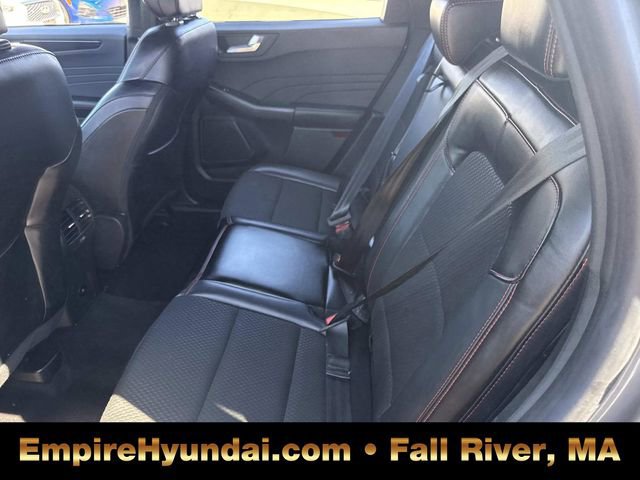 Used 2025 Ford Escape ST-Line Select image 15