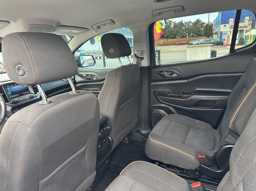 Used 2021 GMC Acadia AT4 w/ LPO, Floor Liner Package image 36