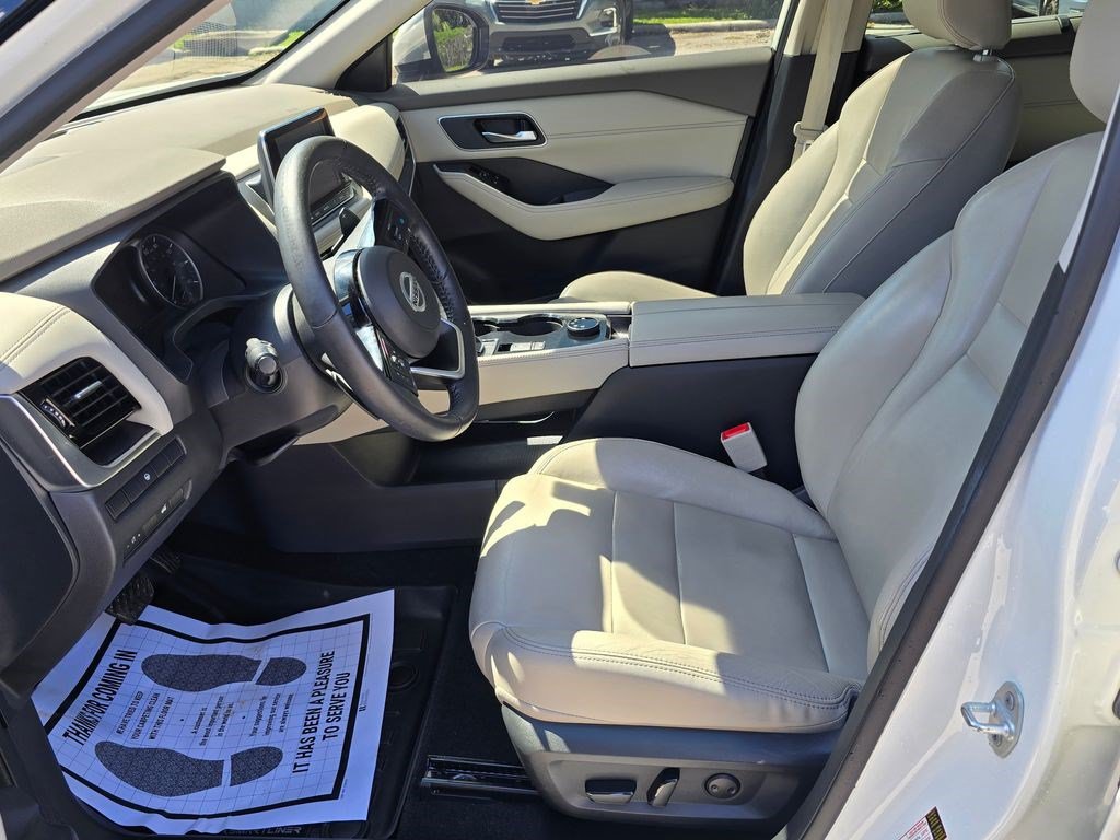 Used 2021 Nissan Rogue SL AWD/4WD image 17