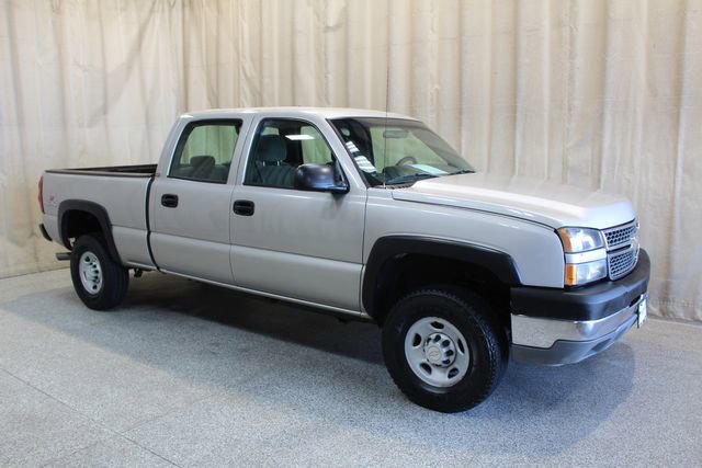 Used 2005 Chevrolet Silverado 2500 W/T w/ Skid Plate Package