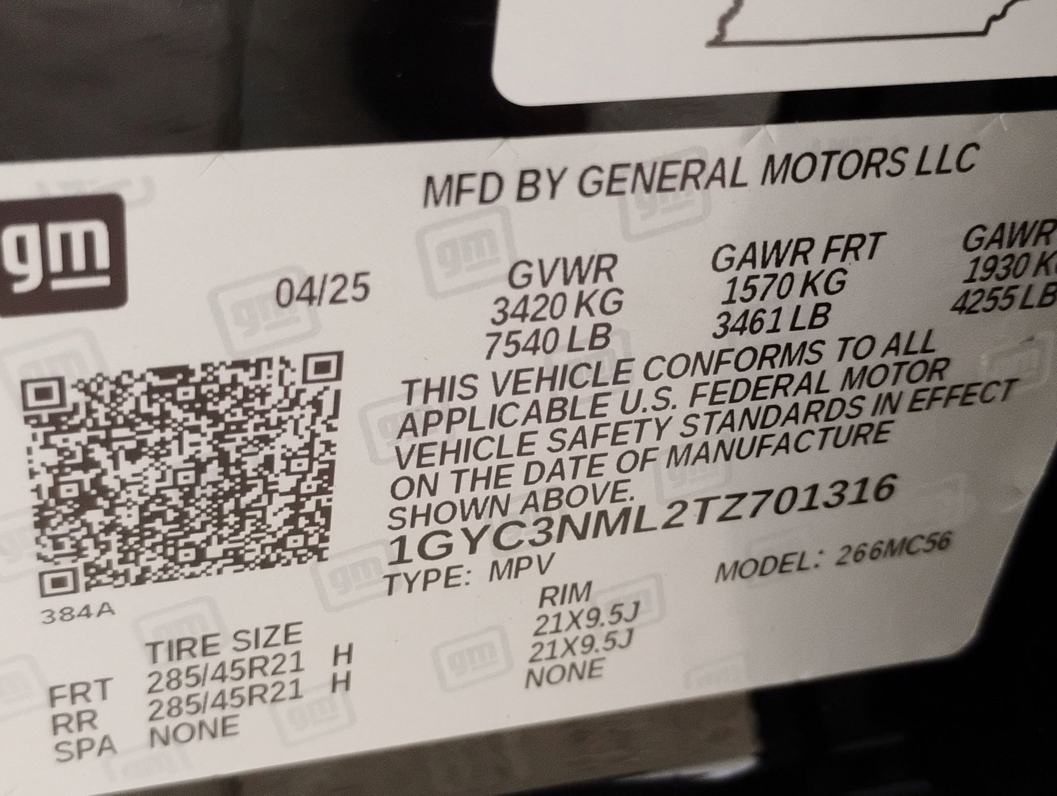 New 2026 Cadillac Vistiq Sport w/ LPO, Floor Liner Package image 20