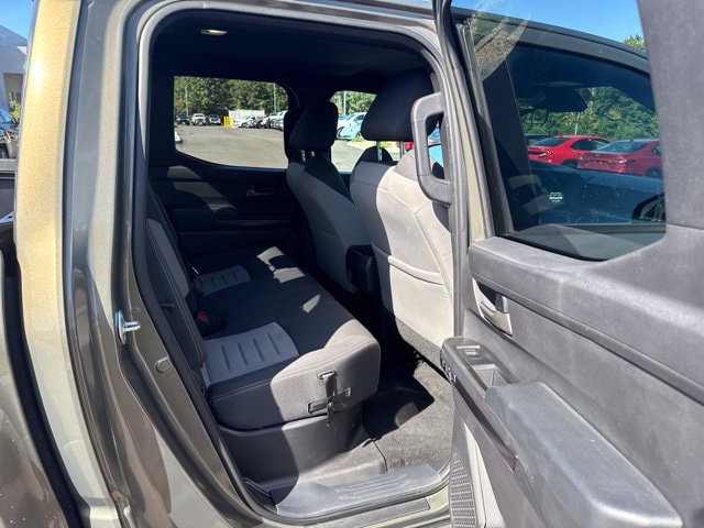 Used 2024 Toyota Tacoma TRD Off-Road AWD/4WD image 13
