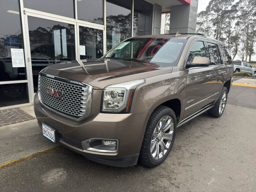 Used 2016 GMC Yukon Denali w/ Open Road Package image 2
