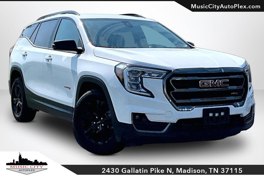 Used 2024 GMC Terrain AT4