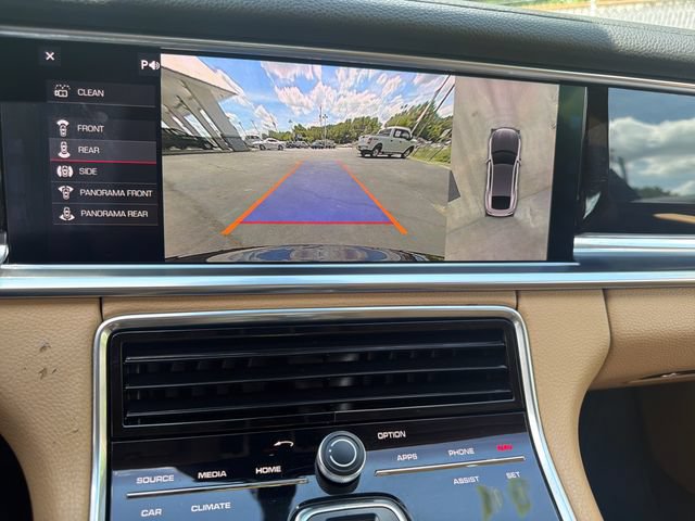 Used 2019 Porsche Panamera RWD image 38
