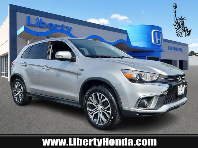 Used 2018 Mitsubishi Outlander Sport SE AWD/4WD image 1