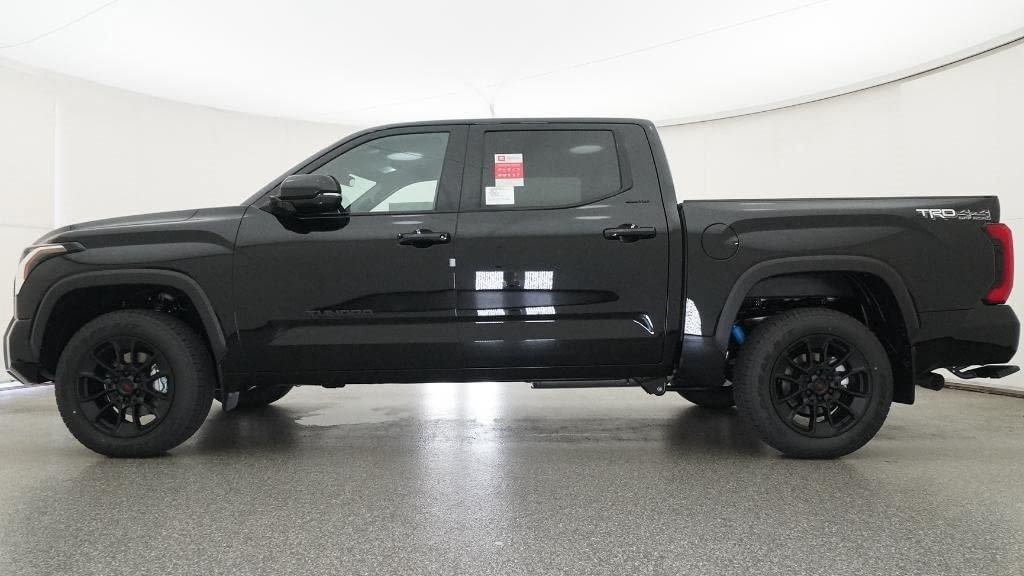 Used 2026 Toyota Tundra SR5 AWD/4WD image 12