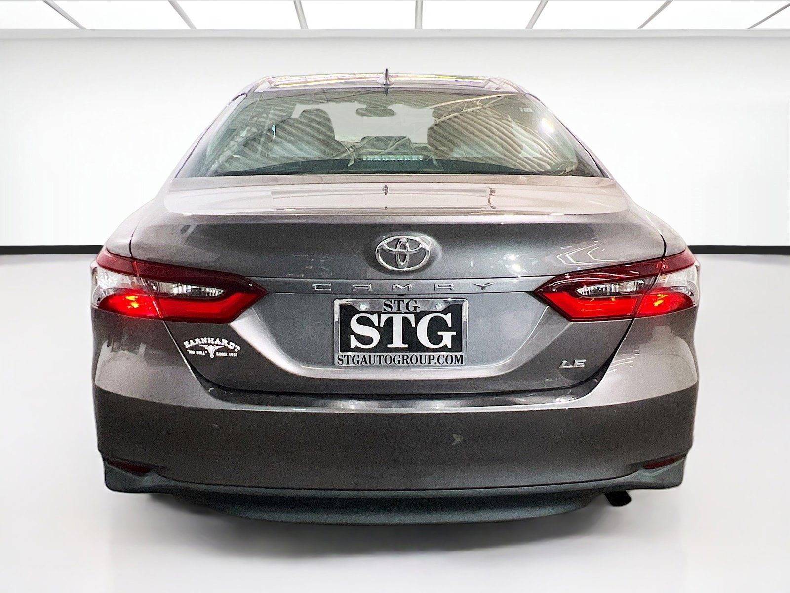 Used 2021 Toyota Camry LE FWD image 5