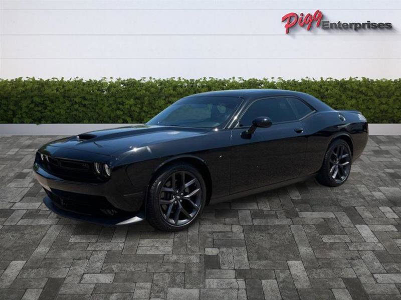 Used 2023 Dodge Challenger R/T w/ Plus Package RWD image 4