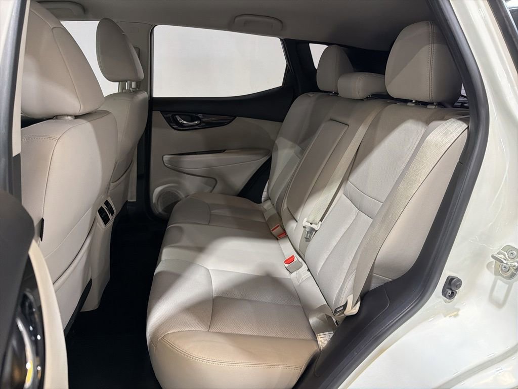 Used 2018 Nissan Rogue Sport SL image 57