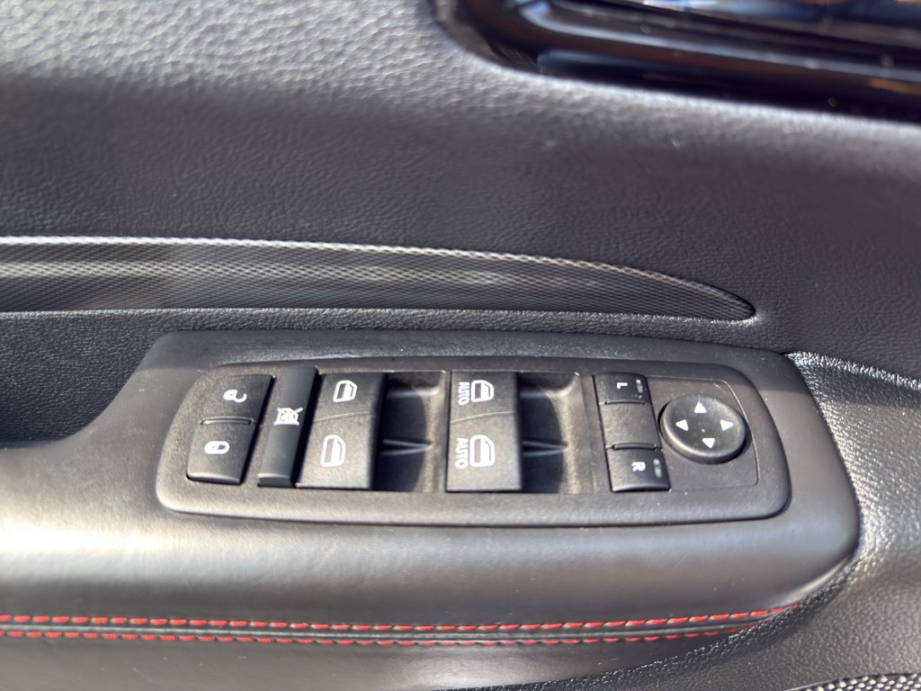 Used 2023 Dodge Durango GT image 32