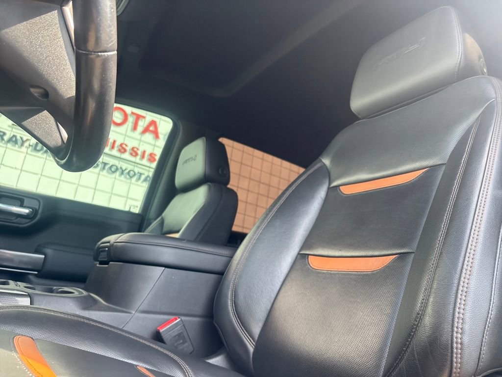 Used 2021 GMC Sierra 1500 AT4 w/ AT4 Value Package image 11